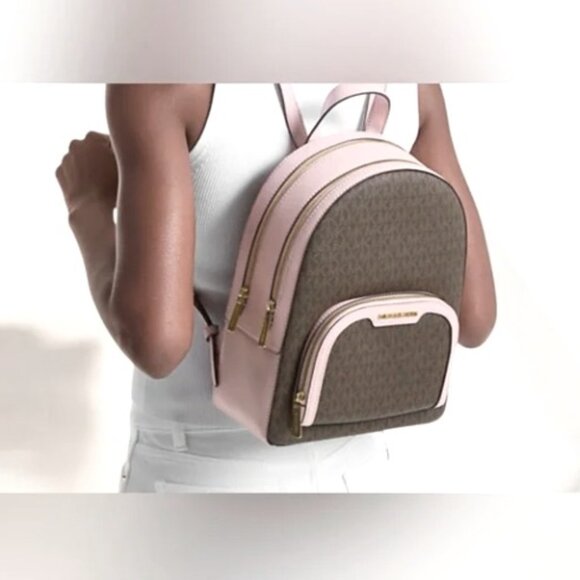 NWT MICHAEL KORS JAYCEE LOGO MEDIUM BACKPACK - POWDER BLUSH - Picture 1 of 3